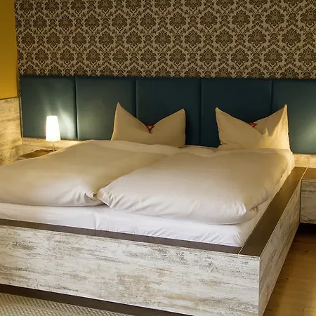 מלון Hotel Harlesiel 3*