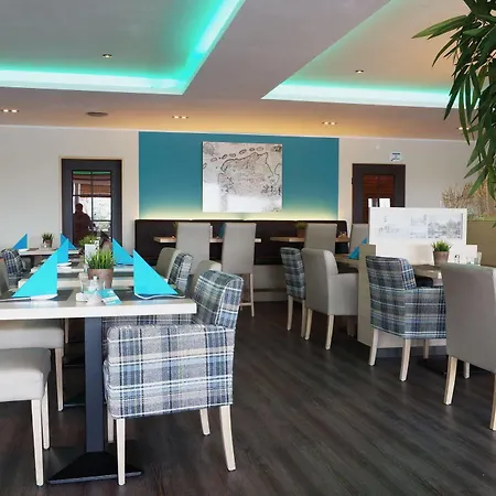 מלון Hotel Harlesiel הארלזיל